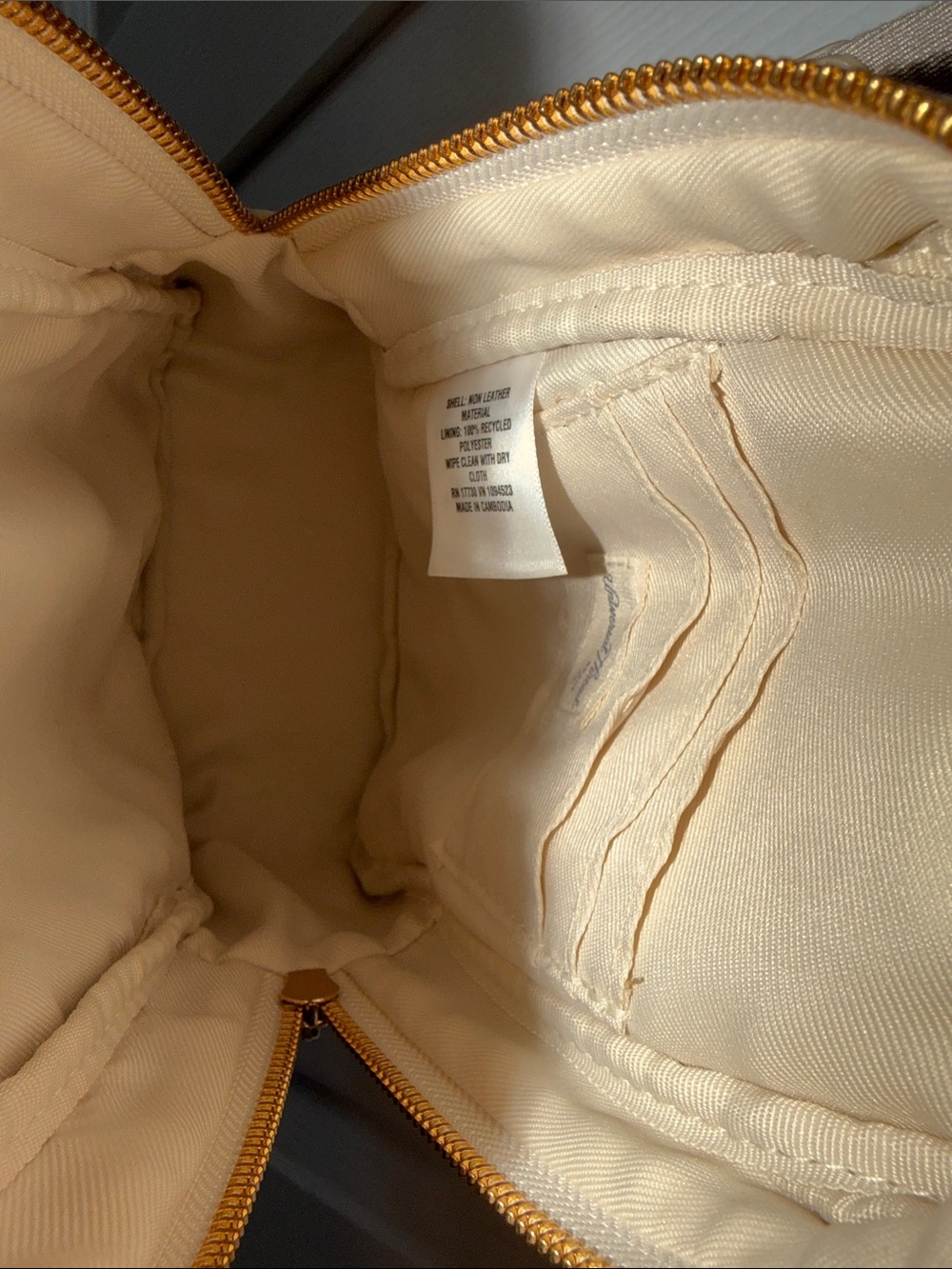 Universal Thread Cream Crossbody - Picture 5 of 10